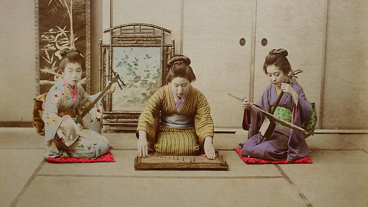 Разоблачая кимоно: кимоно эпохи перемен